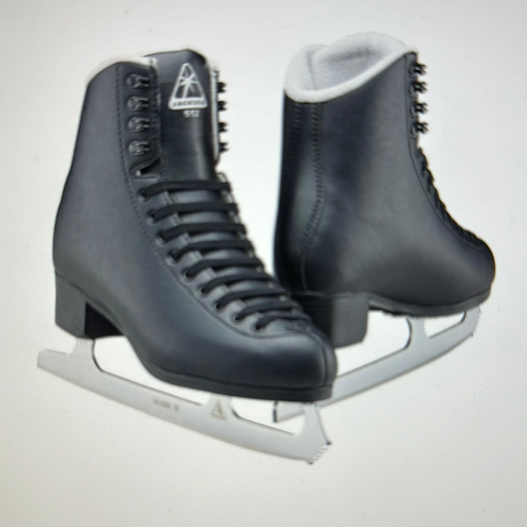 Jackson 552 Figure Skates