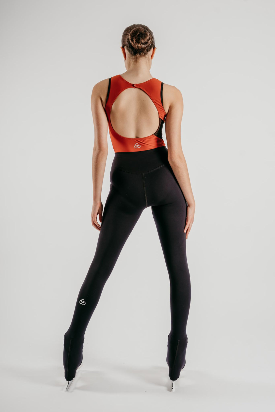 Chique Sports Phoenix On Ice Leggings in Black